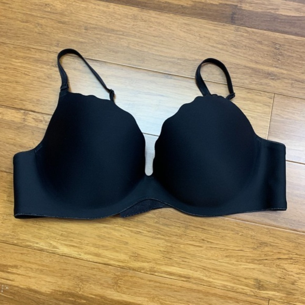 b.tempt'd Wacoal Bra 958287‎ Womens 36C Black b.wow'd Push Up T-Shirt Everyday